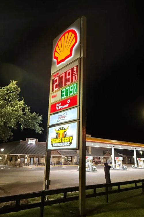 Últimas soluções da empresa sobre Sinalização digital LED para postos de gasolina